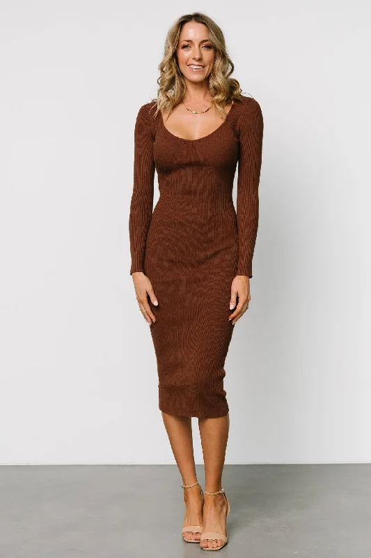 Eve Ribbed Midi Dress | Brown