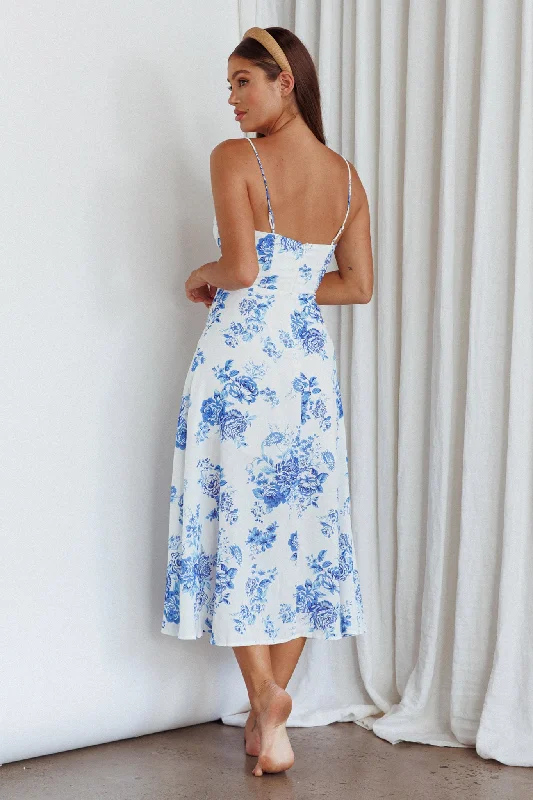 Mi Vida Sweetheart Neckline Midi Dress Floral Blue