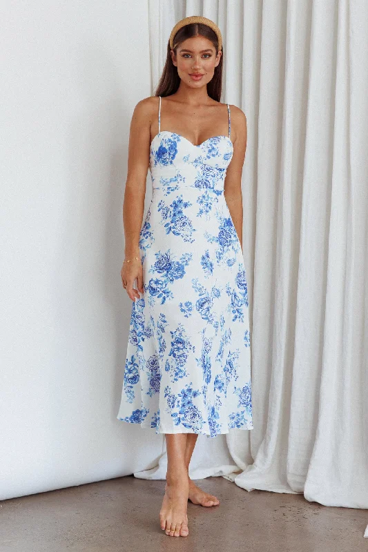 Mi Vida Sweetheart Neckline Midi Dress Floral Blue