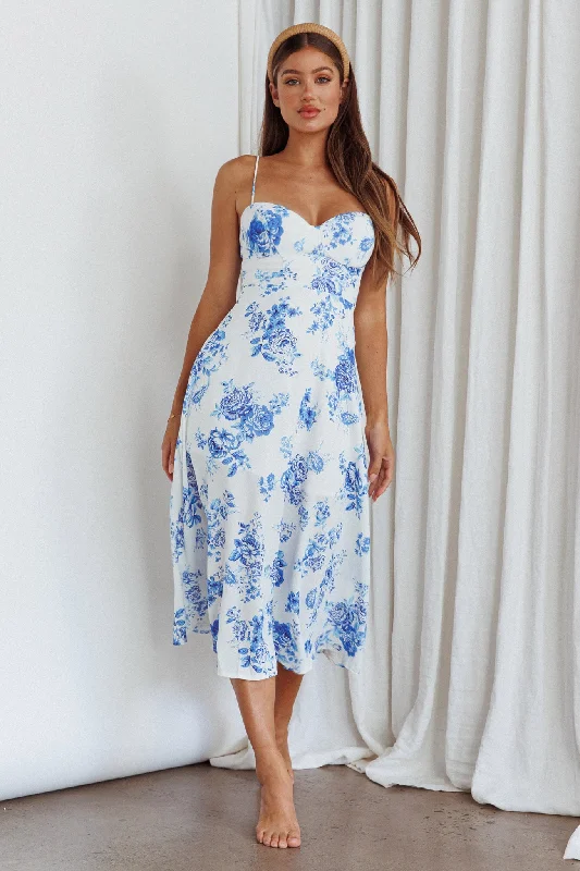 Mi Vida Sweetheart Neckline Midi Dress Floral Blue