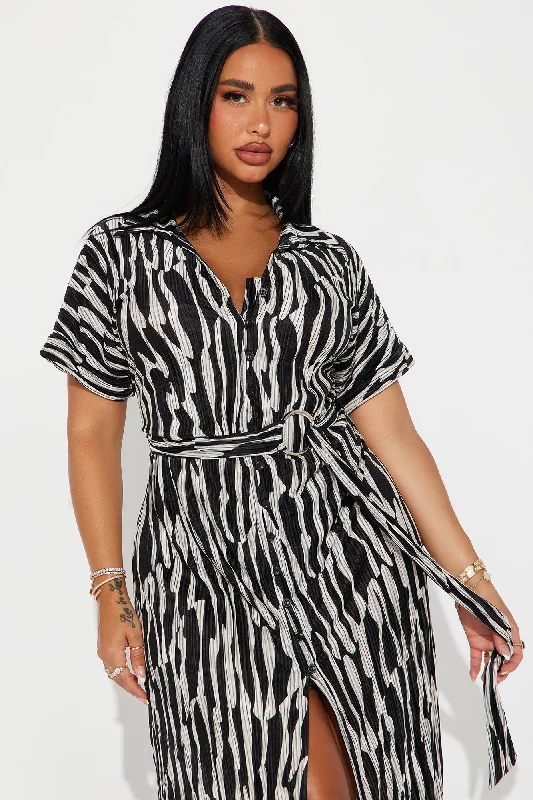 Romi Plisse Shirt Midi Dress - Black/White