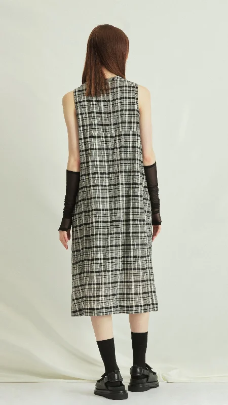 Checked Sleeveless Dress