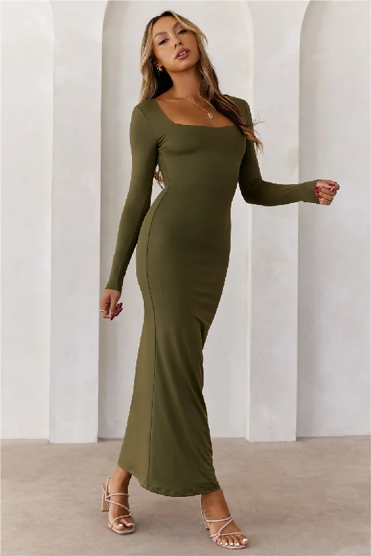 HELLO MOLLY BASE Embrace Shape Long Sleeve Maxi Dress Army