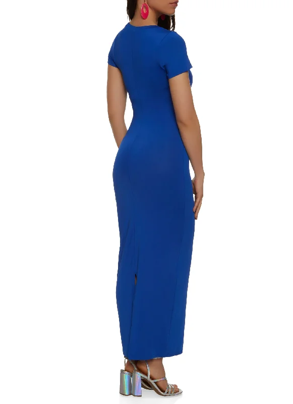 Daisy Solid Crew Neck Maxi Dress