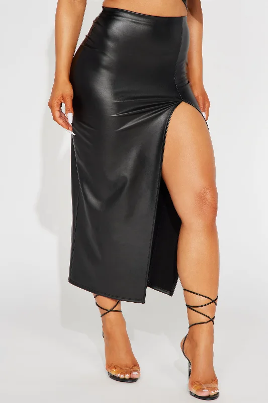 Huntley Faux Leather  Maxi - Black