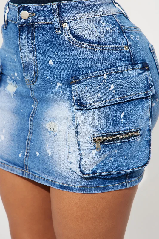 Playin' Around Bleach Denim Cargo Mini Skirt - Medium Wash