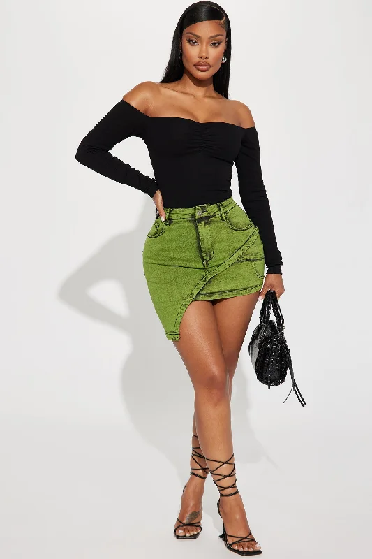 Too Legit Mineral Wash Mini Skirt - Green